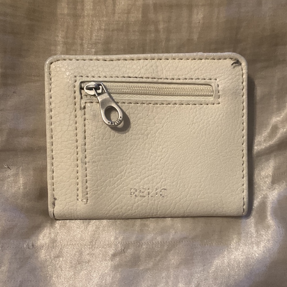 Relic - Wallet - Picture 2 of 4